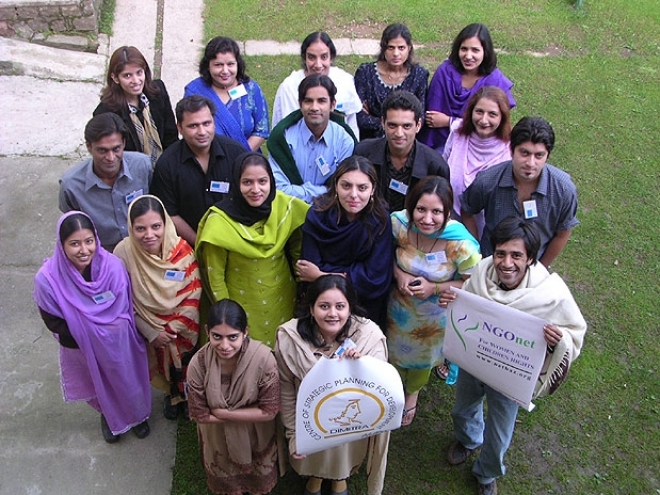Δίκτυο για τα ανθρώπινα δικαιώματα των γυναικών και των παιδιών στο Πακιστάν
